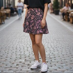 NEW•S-M•Zen Bohemian Stylish Black & Pink Paisley A-Line Mini Skirt